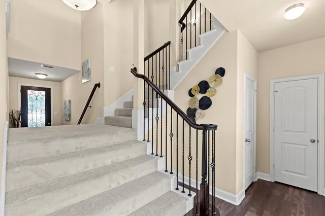 $385,000 | 2660 Venice Drive, Unit 5, Grand Prairie, TX 75054