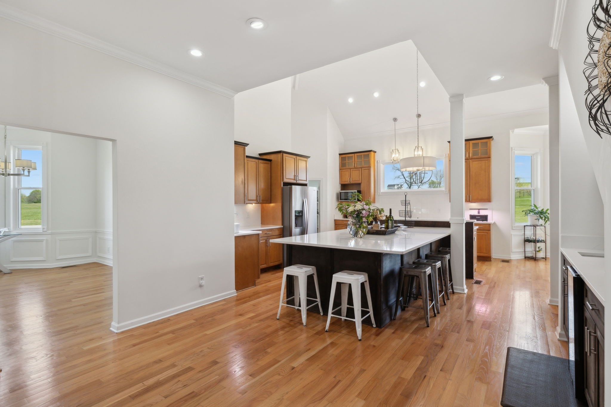 422 Davis Road Lebanon, TN 37087 - Photo 11 of 87 a large kitchen with a table and chairs