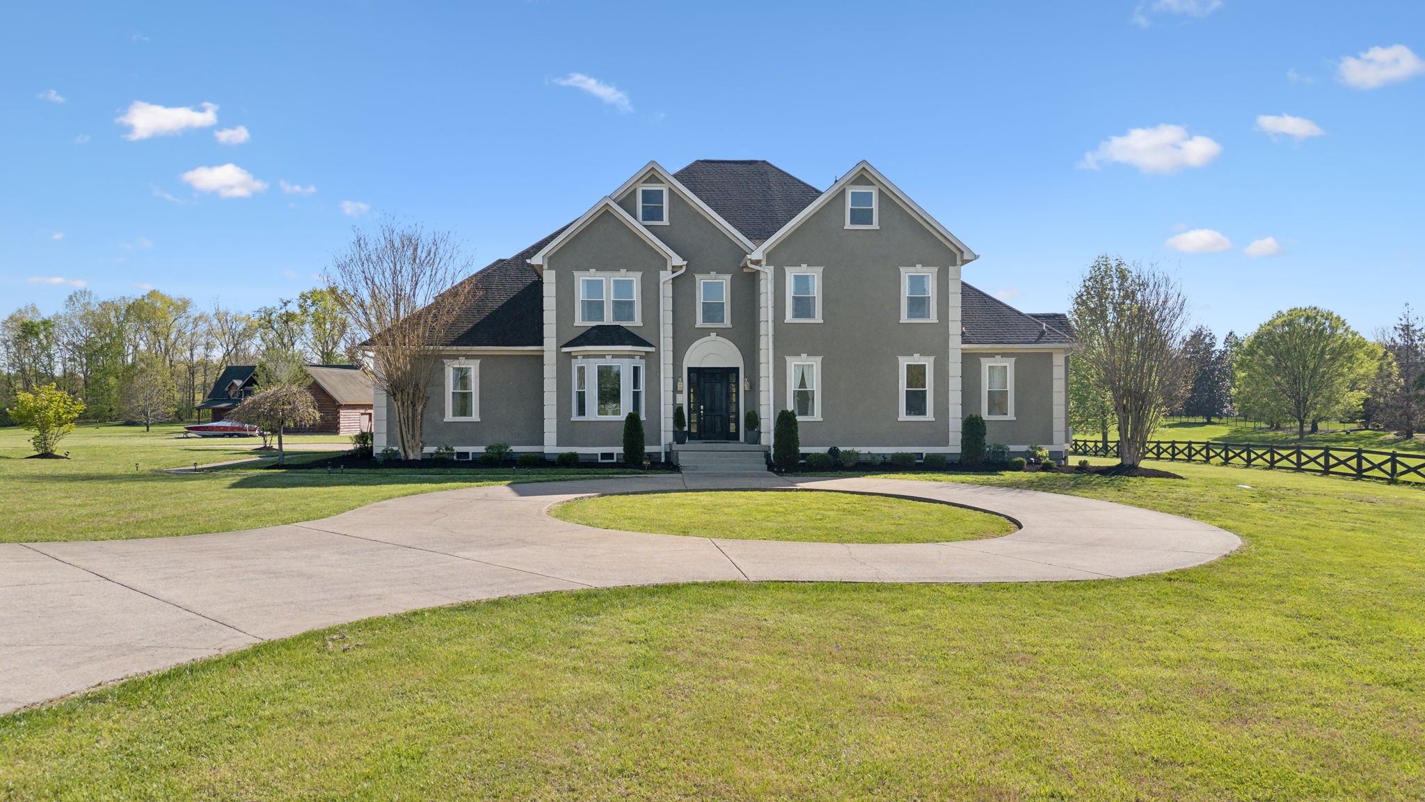 422 Davis Road Lebanon, TN 37087 - Photo 86 of 87 a front view of a house with a yard