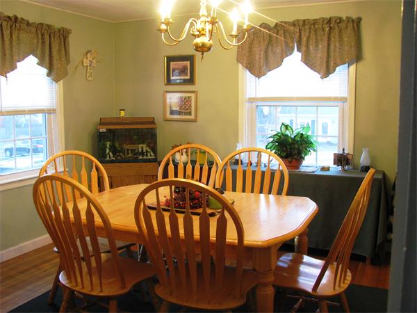 3 Marguerite Road Walpole, MA 02081 - Photo 7 of 28 Gallery Image 7
