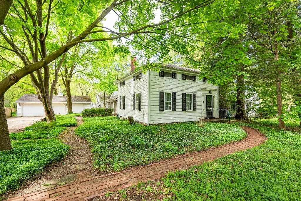 2961 Dexter Road Ann Arbor, MI 48103 - Photo 2 of 40 Photo 2