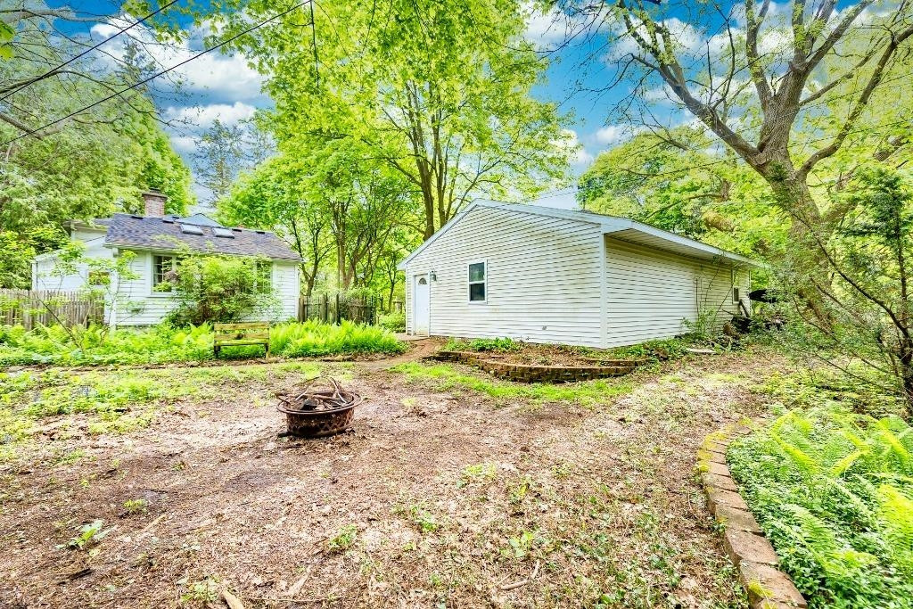 2961 Dexter Road Ann Arbor, MI 48103 - Photo 38 of 40 Photo 38
