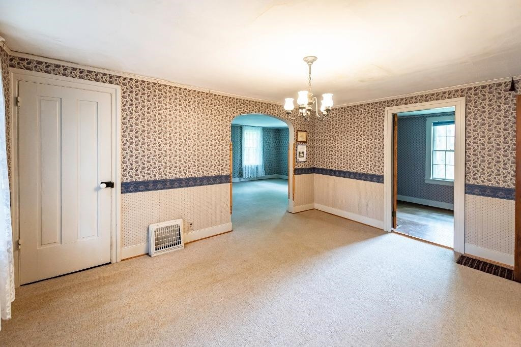 2961 Dexter Road Ann Arbor, MI 48103 - Photo 8 of 40 Photo 8