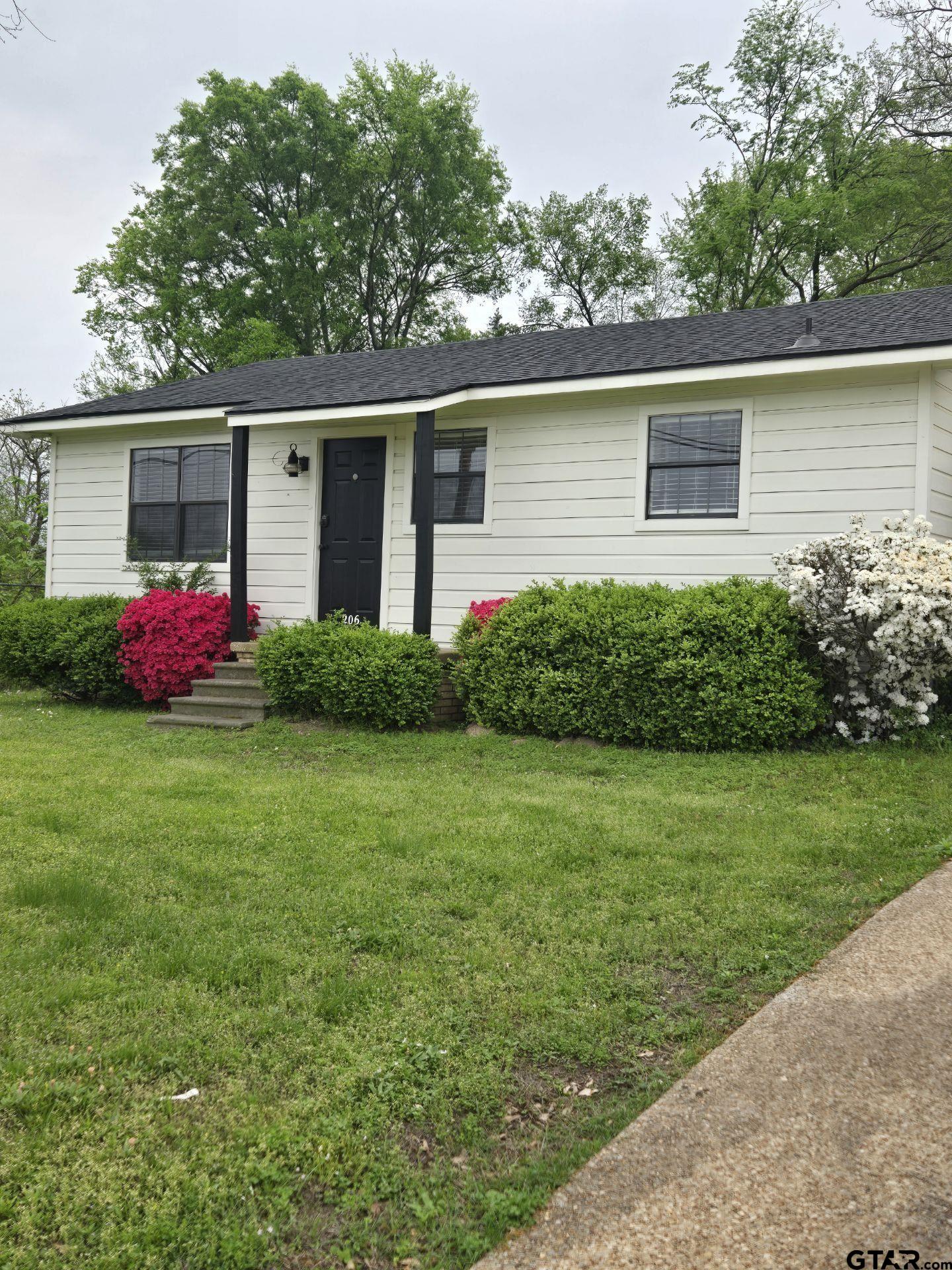 206 Cooper Street Lindale, TX 75771 - Photo 9 of 9