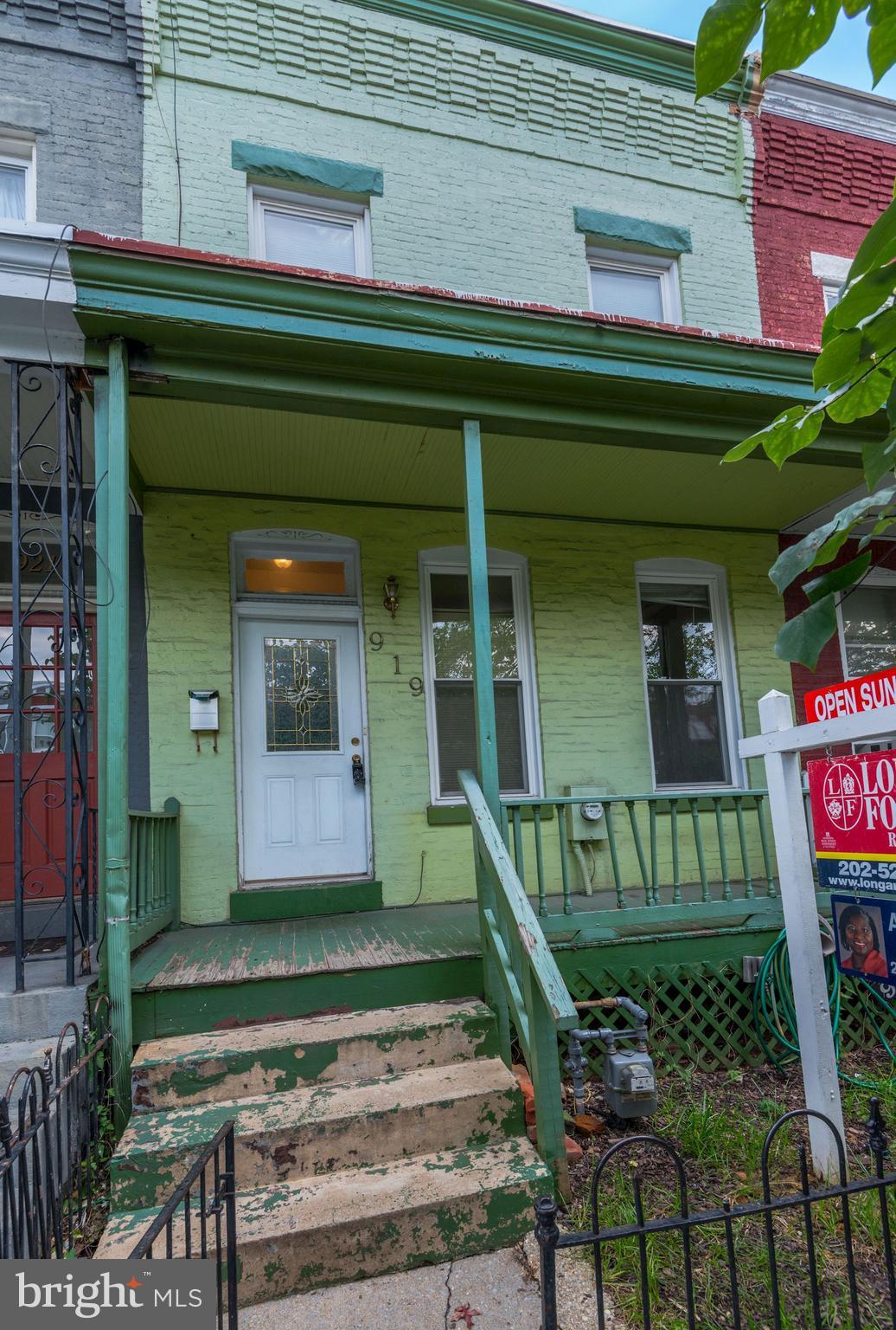 919 10th Street Northeast Washington, DC 20002 - Photo 1 of 28 Exterior (Front)