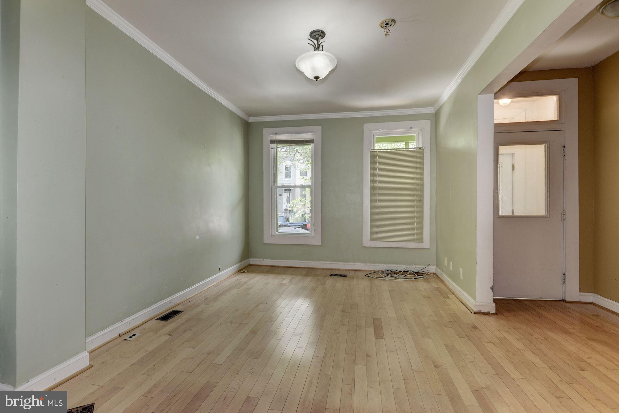 919 10th Street Northeast Washington, DC 20002 - Photo 6 of 28 Dining Room