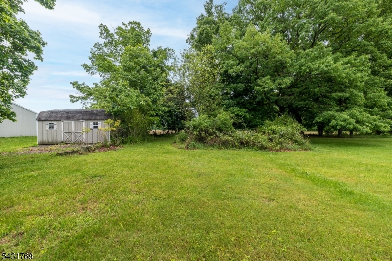 400 Mechlin Corner Road Pittstown, NJ 08867 - Photo 29 of 29 a view of a back yard