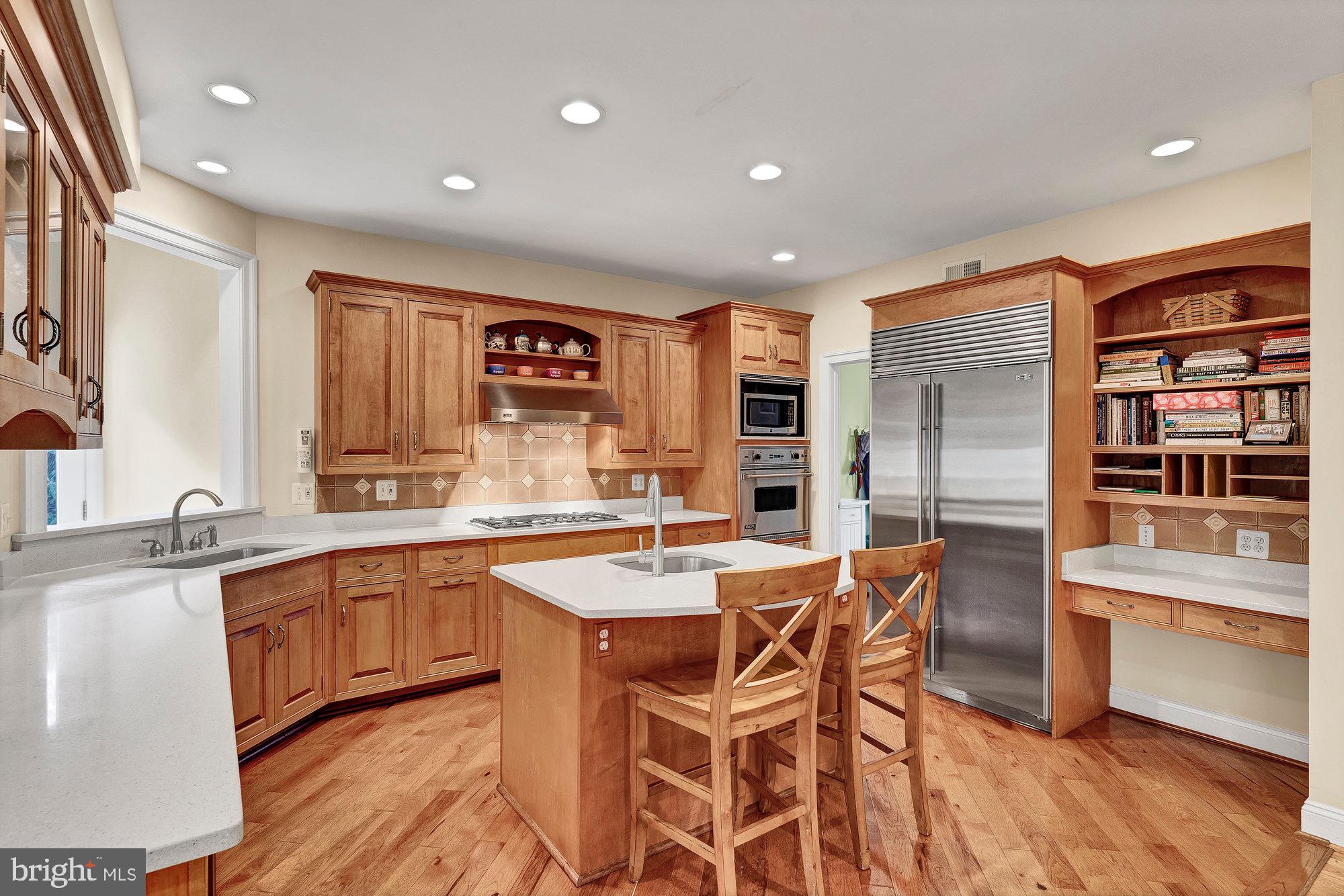 305 Talahi Road Southeast Vienna, VA 22180 - Photo 12 of 55 Gallery Image 12