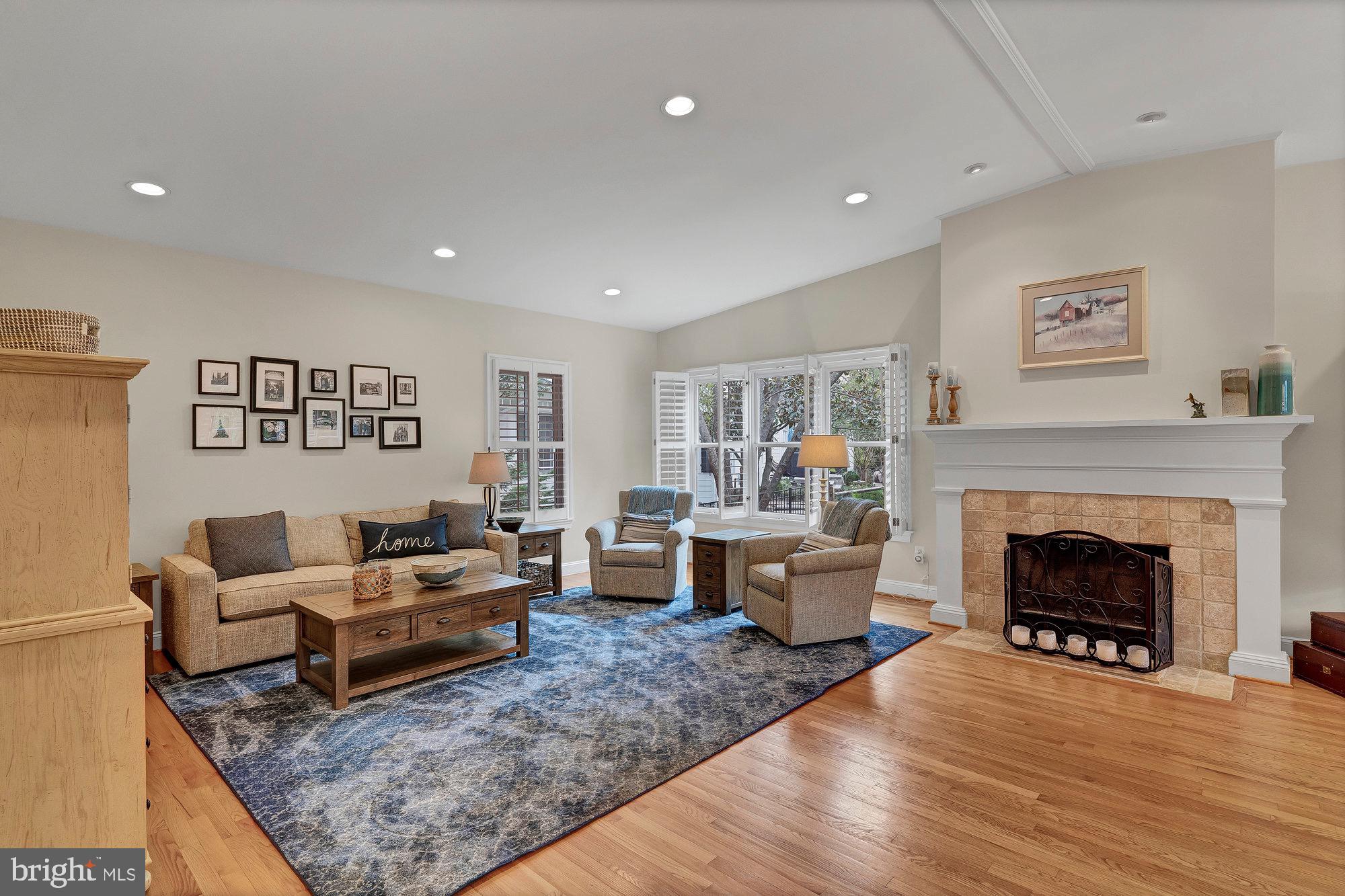 305 Talahi Road Southeast Vienna, VA 22180 - Photo 18 of 55 Gallery Image 18