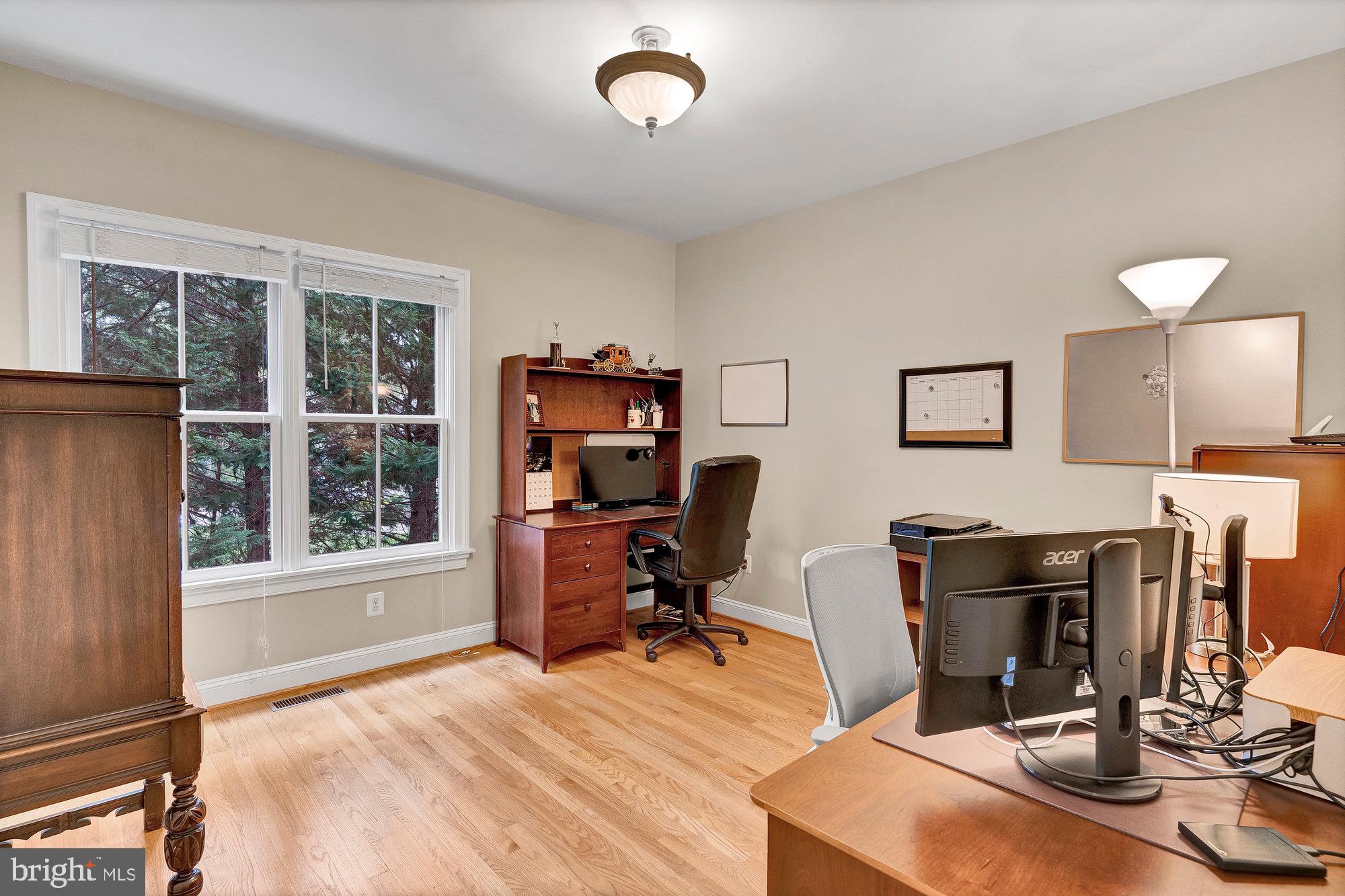 305 Talahi Road Southeast Vienna, VA 22180 - Photo 22 of 55 Gallery Image 22