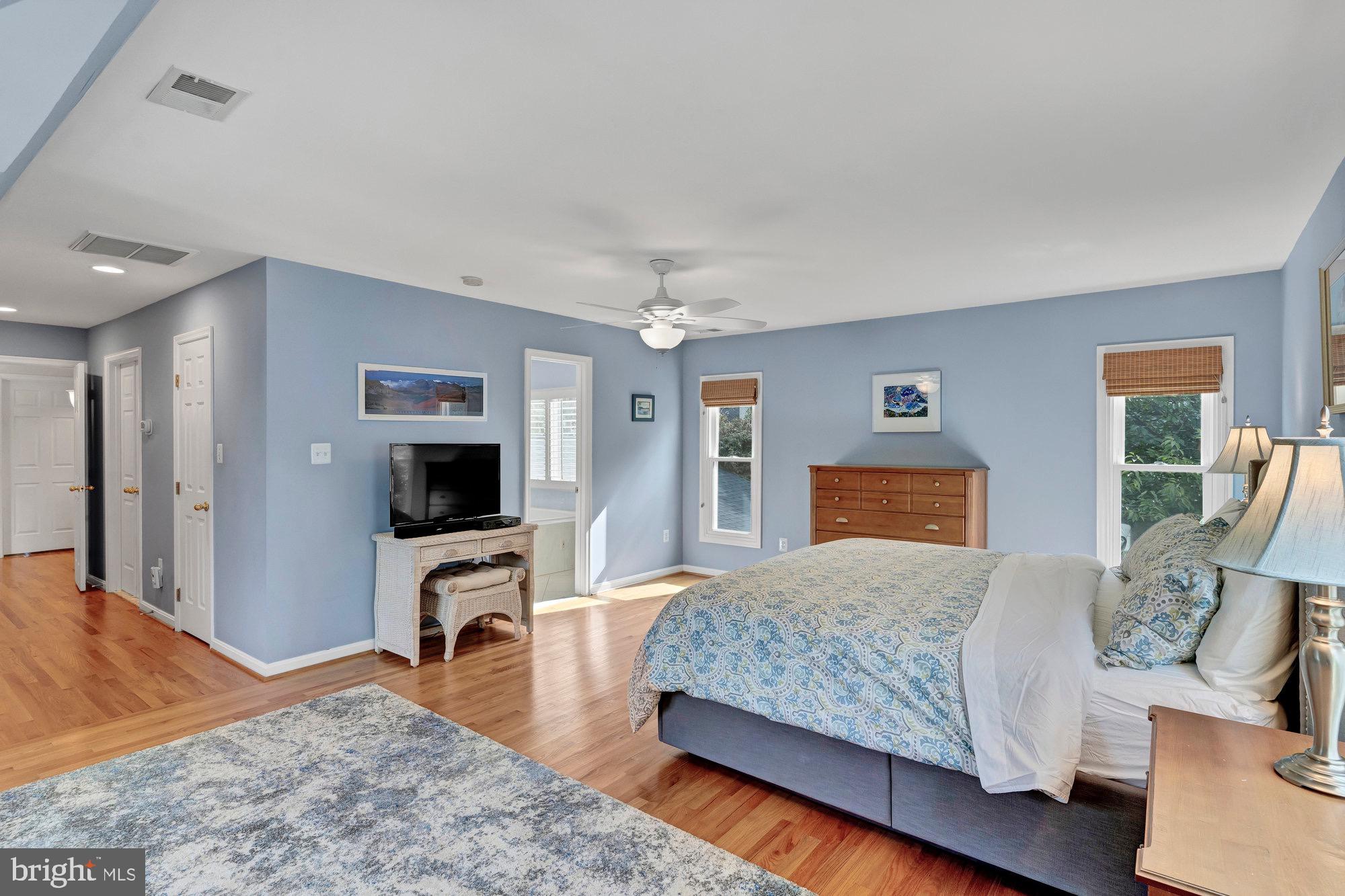 305 Talahi Road Southeast Vienna, VA 22180 - Photo 27 of 55 Gallery Image 27