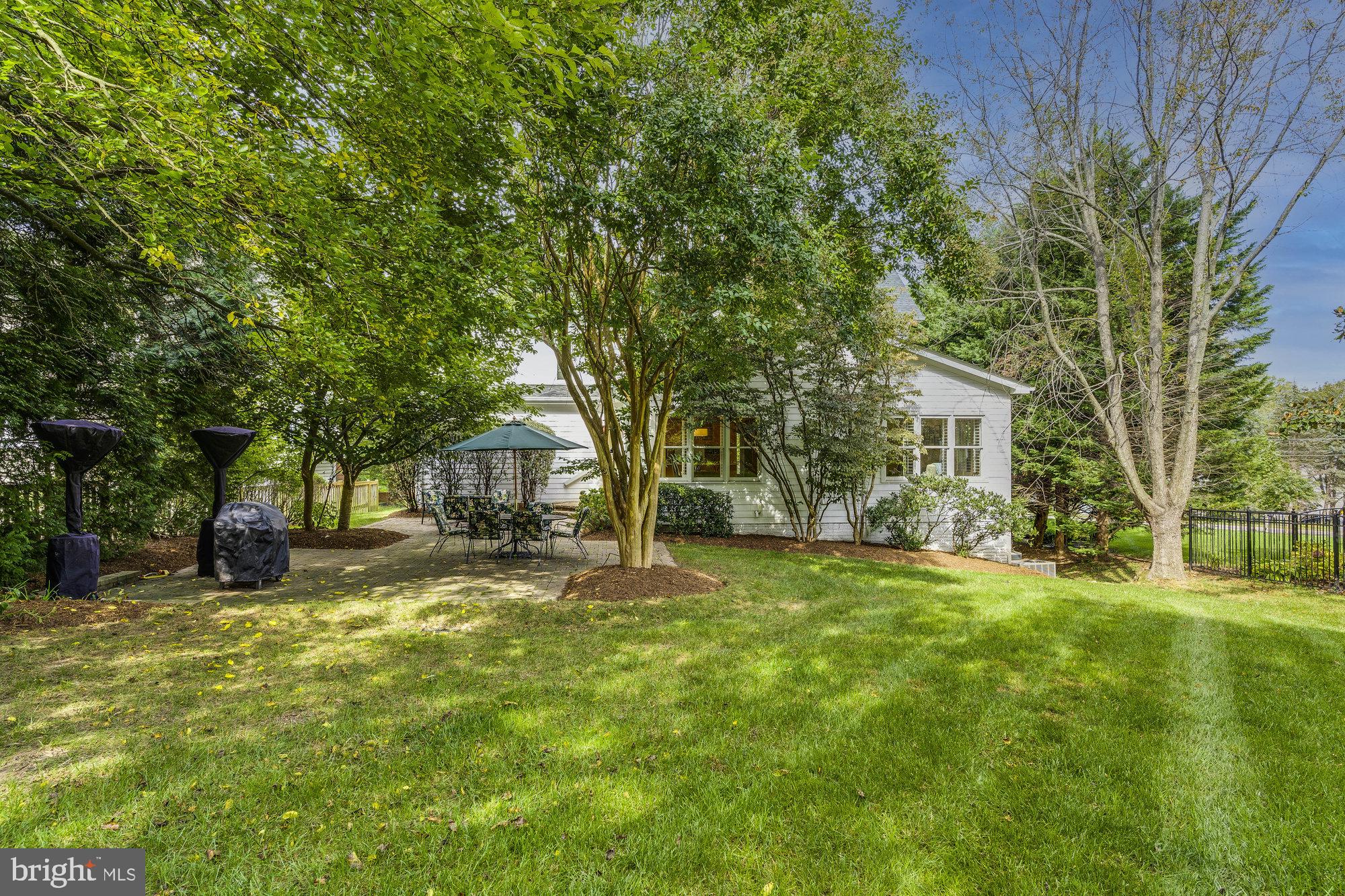 305 Talahi Road Southeast Vienna, VA 22180 - Photo 49 of 55 Gallery Image 49