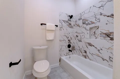 $325,000 | 6807 Paris Street, Houston, TX 77021