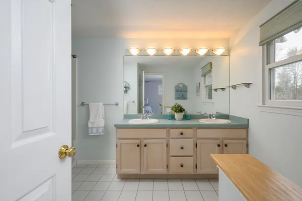 $1,100,000 | 72 Pilgrim Trail, Marshfield, MA 02050