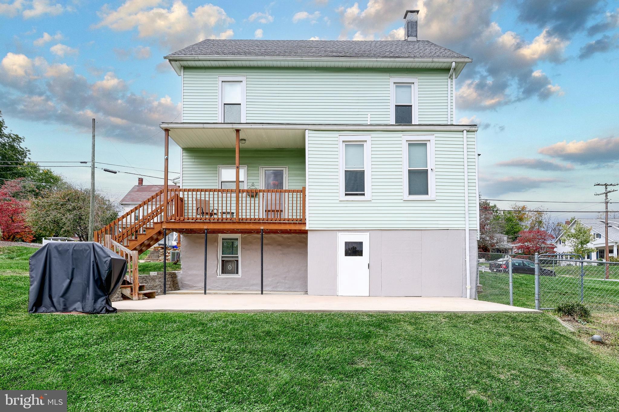 3 West High Street Windsor, PA 17366 - Photo 14 of 63 a front view of a house with garden