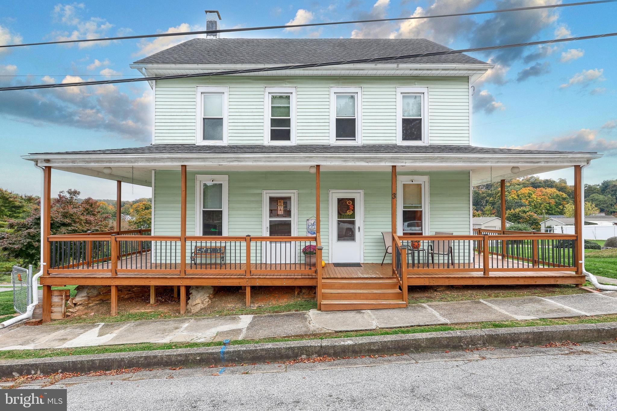 3 West High Street Windsor, PA 17366 - Photo 2 of 63 a house view