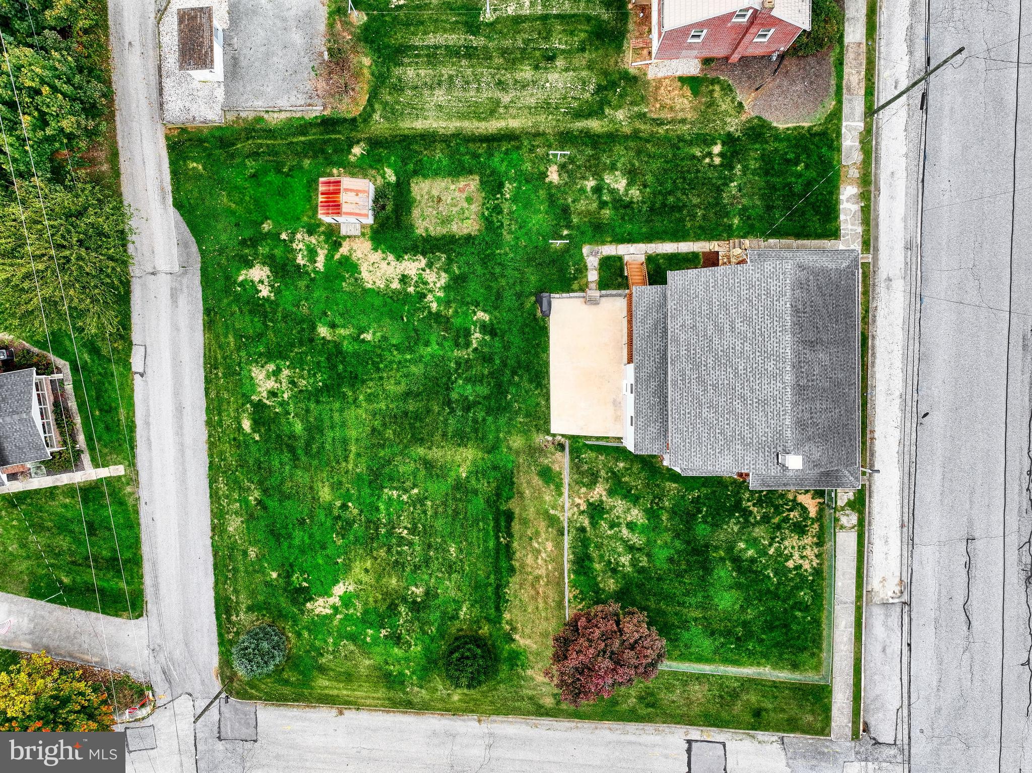 3 West High Street Windsor, PA 17366 - Photo 21 of 63 a view of a bunch of plants and flowers