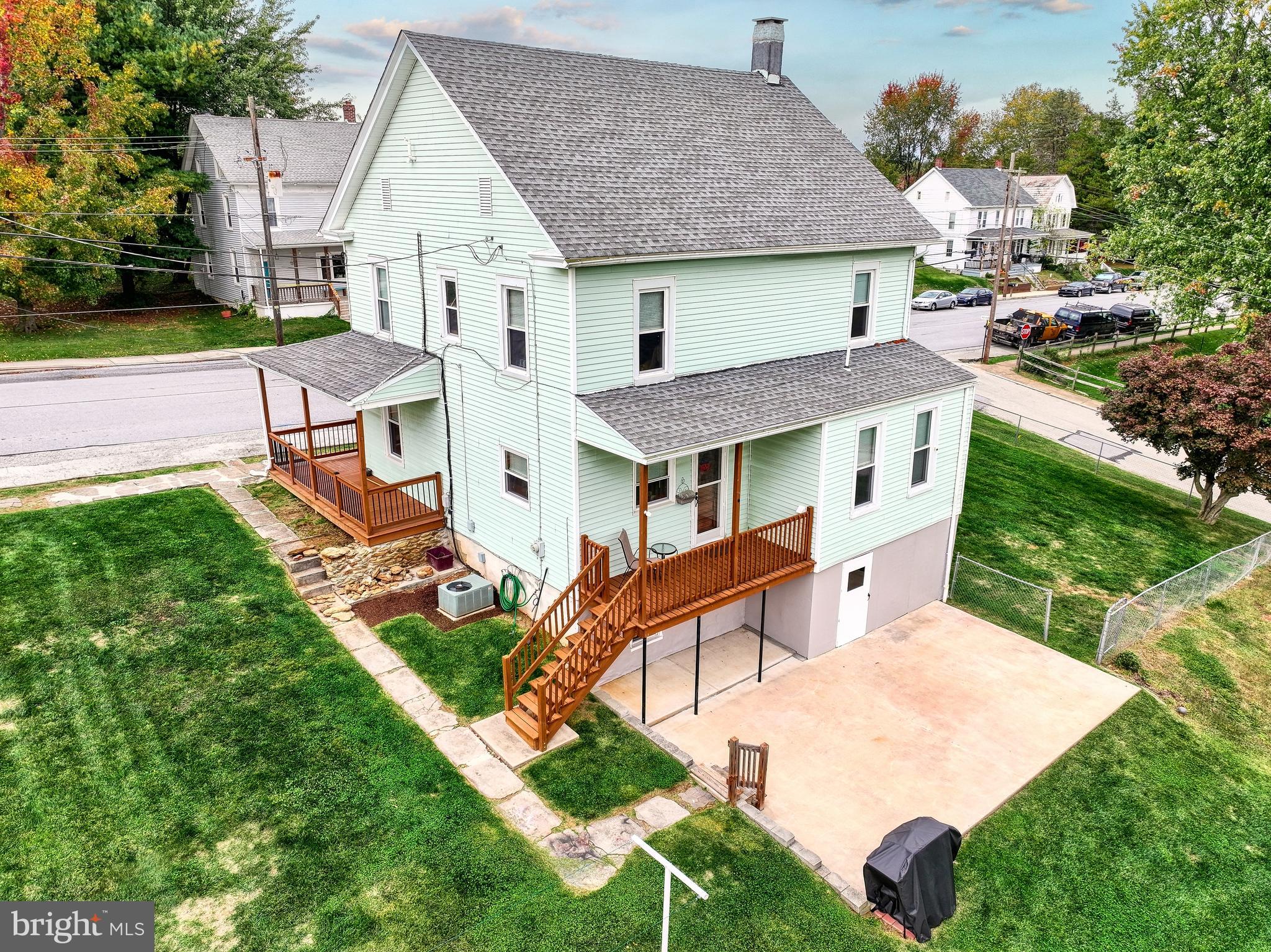 3 West High Street Windsor, PA 17366 - Photo 8 of 63 an aerial view of a house with swimming pool garden and balcony