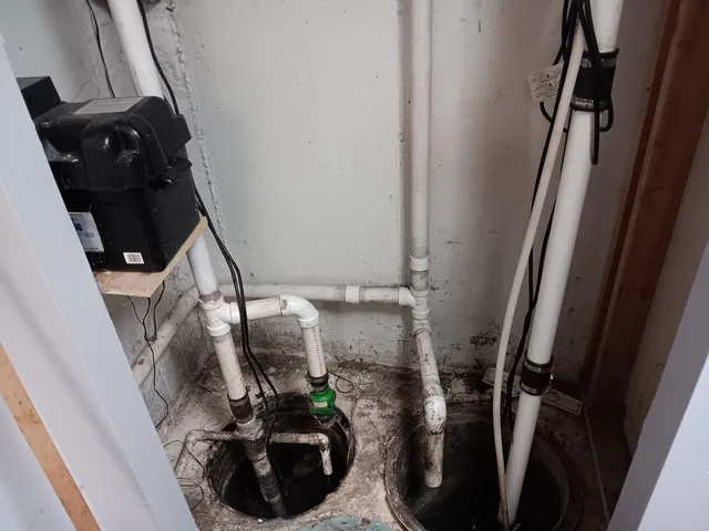 a view of washer and dryer