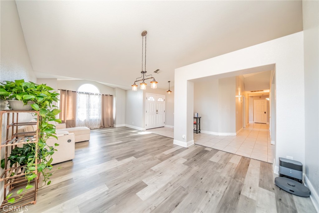 6744 Mission Grove Parkway North Riverside, CA 92506 - Photo 8 of 53
