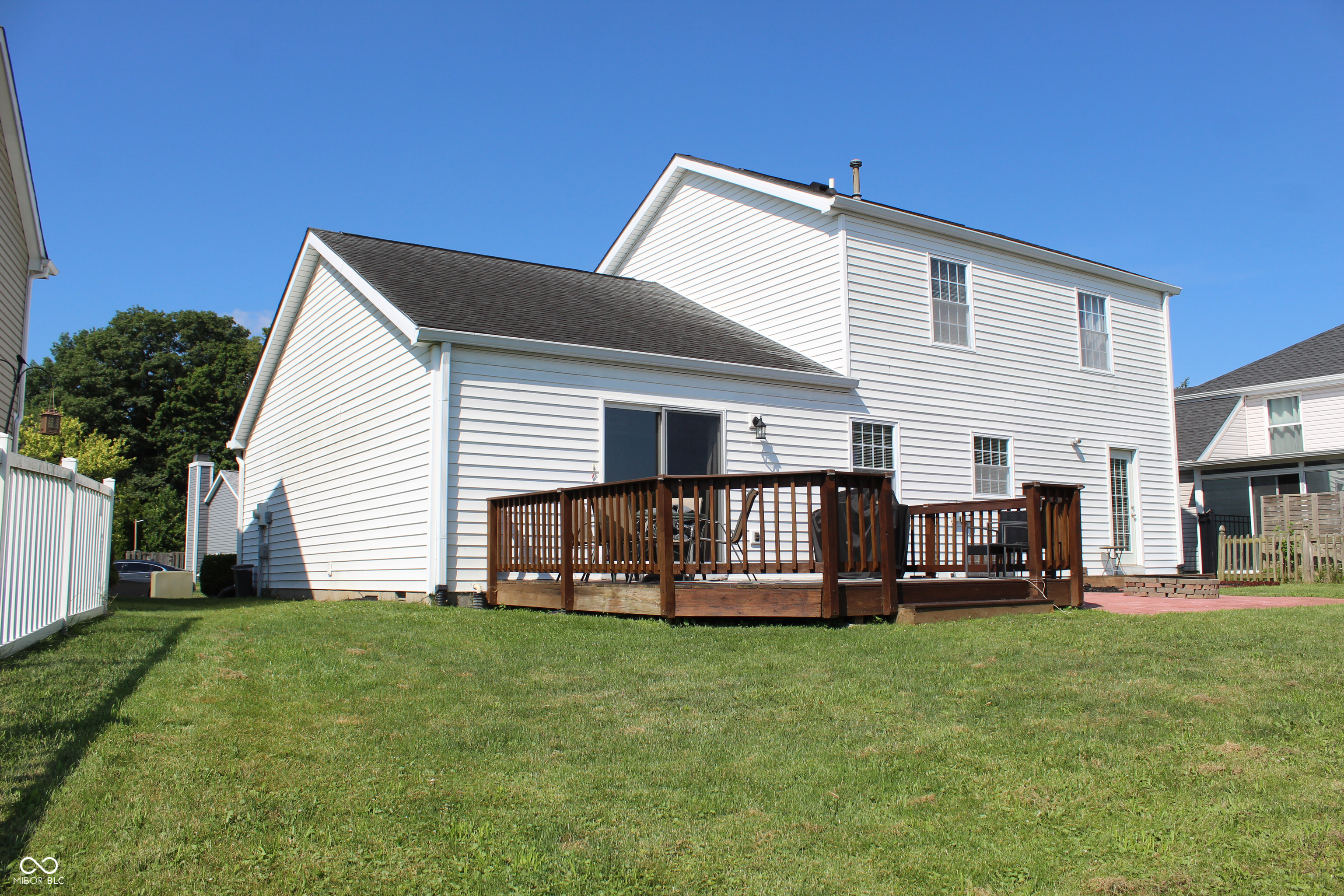 8017 Cardinal Cove West Indianapolis, IN 46256 - Photo 42 of 44 Gallery Image 42