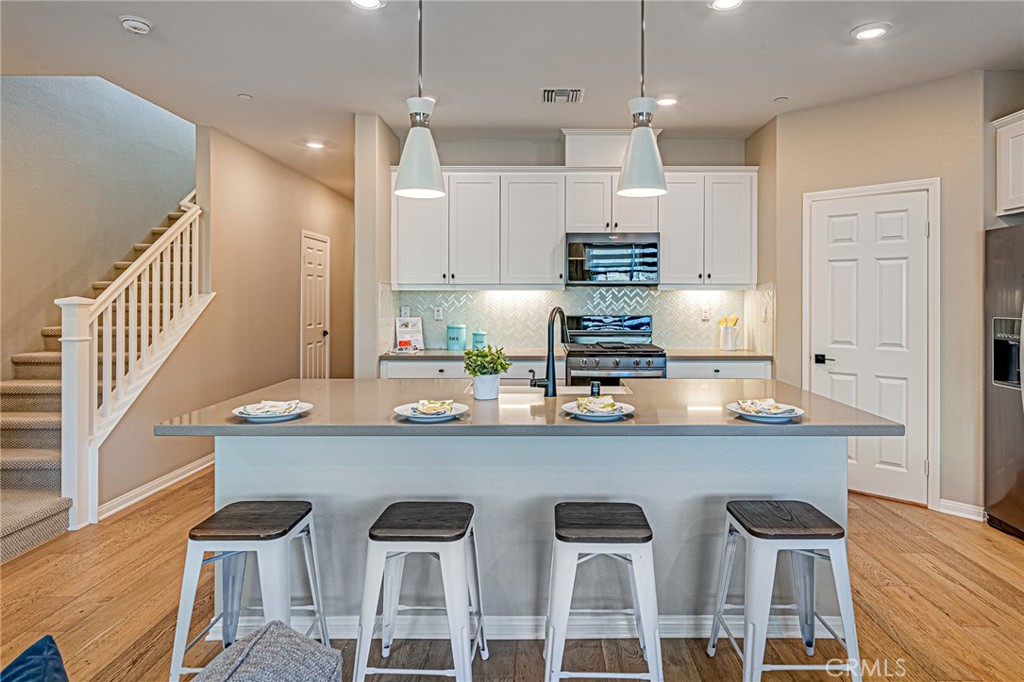 1705 Almond Tree Place Upland, CA 91784 - Photo 3 of 43