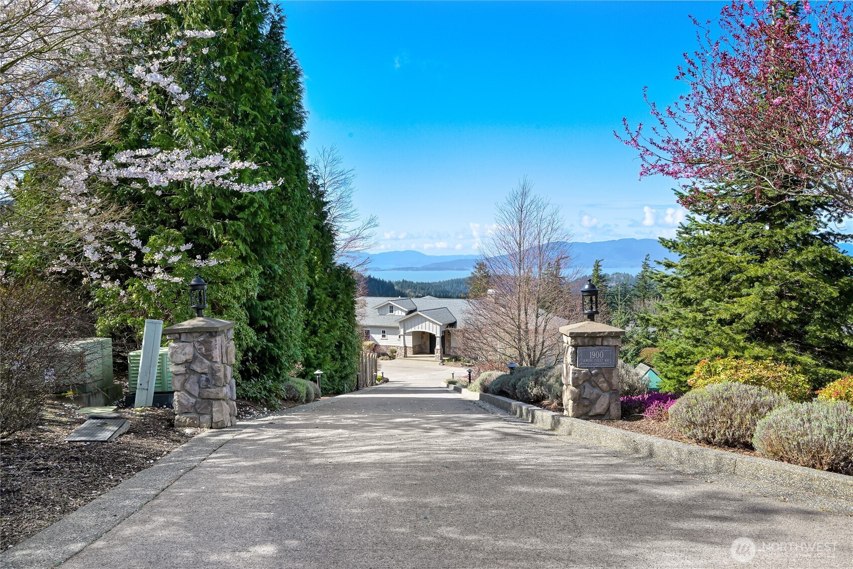 1900 Samish Crest Way Bellingham, WA 98229 - Photo 37 of 40