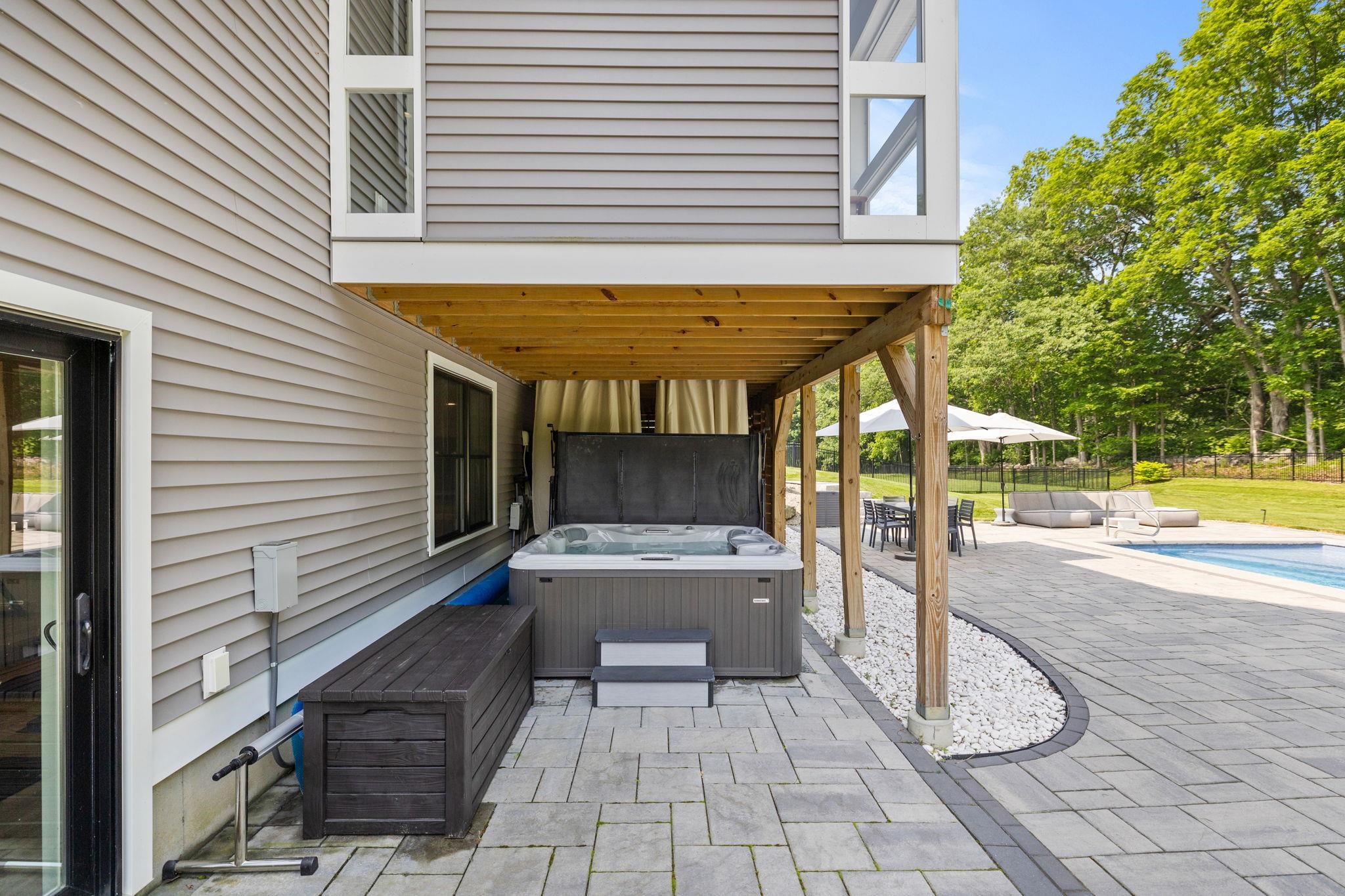 18 Treat Farm Road Stratham, NH 03885 - Photo 33 of 41 Gallery Image 33