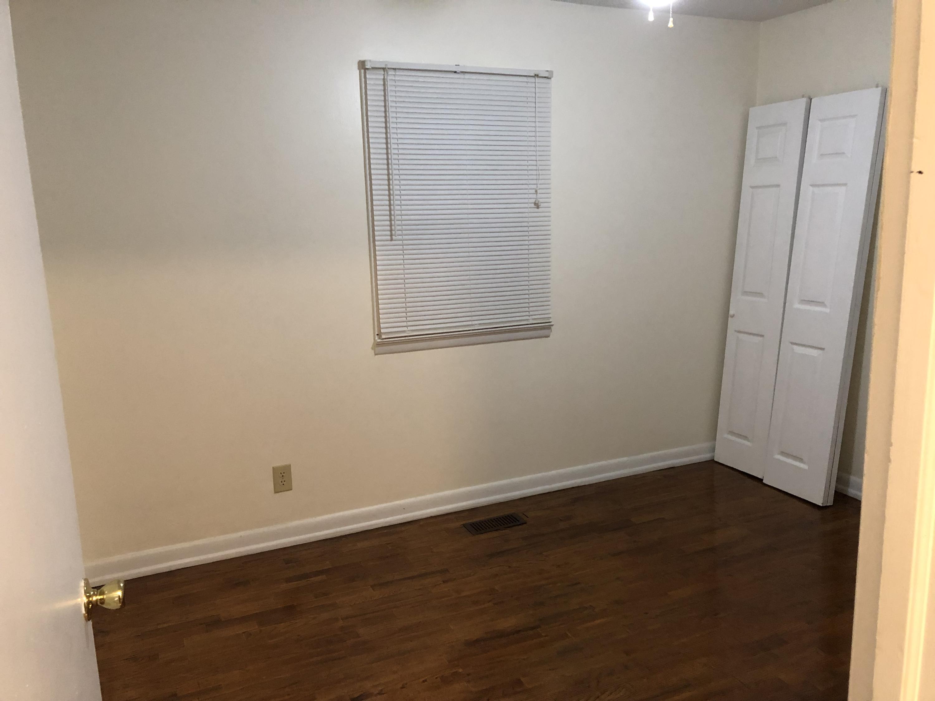 414 North Dogwood Road Powell, TN 37849 - Photo 7 of 17 image
