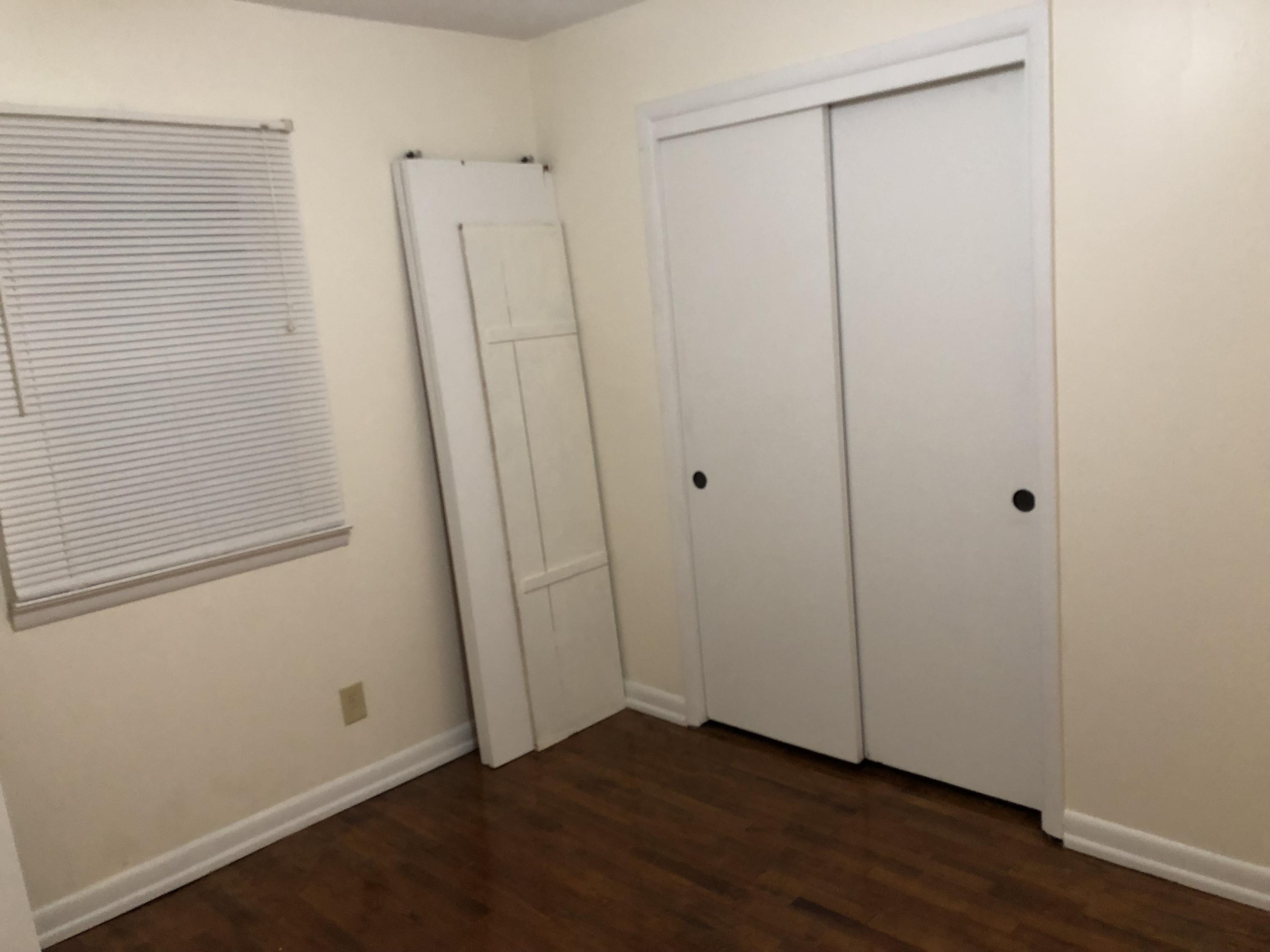 414 North Dogwood Road Powell, TN 37849 - Photo 8 of 17 image