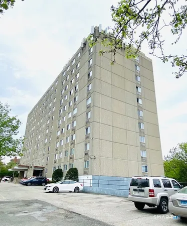 $2,100 | 120 Huntington Turnpike, Unit 809, Bridgeport, CT 06610