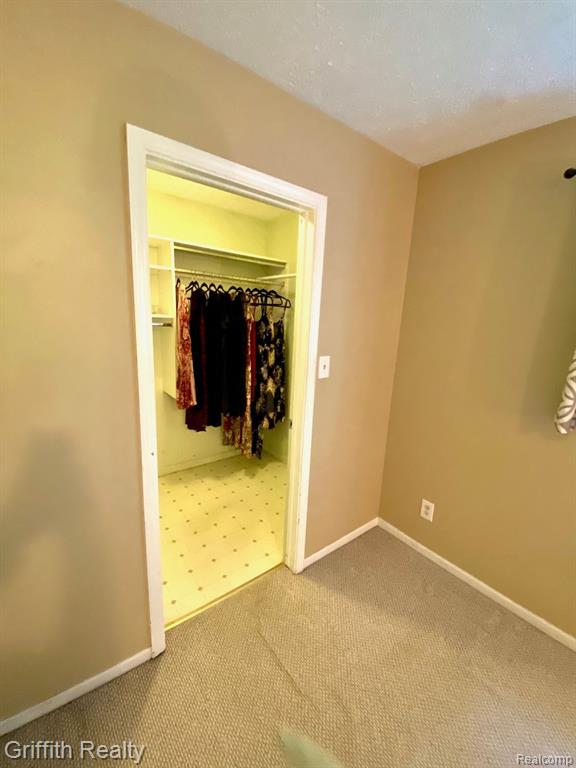 5761 Warner Road Fowlerville, MI 48836 - Photo 33 of 65