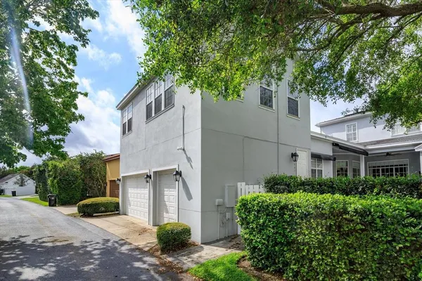 $1,850 | 2663 Upper Park Road, Orlando, FL 32814