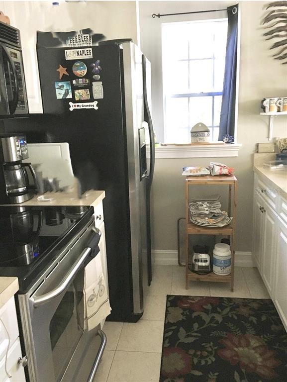 2663 Upper Park Road Orlando, FL 32814 - Photo 8 of 17 a close view of water heater