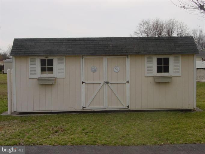 Shed