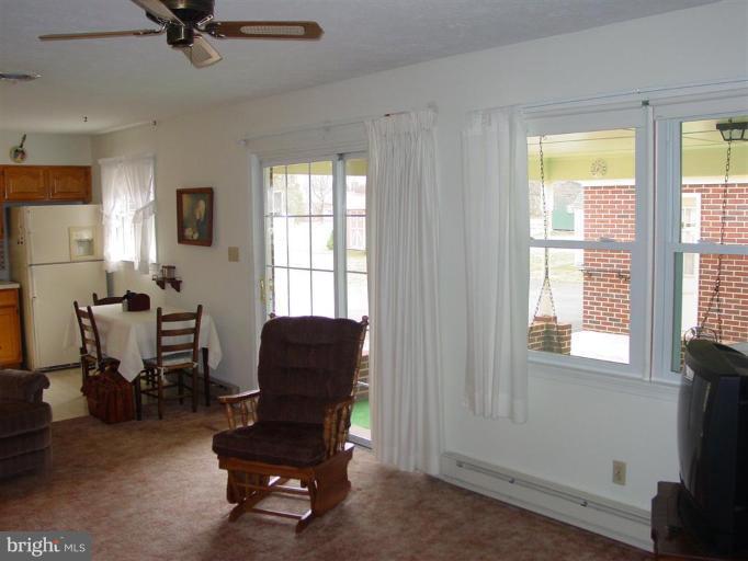 Living Room/Dining Room