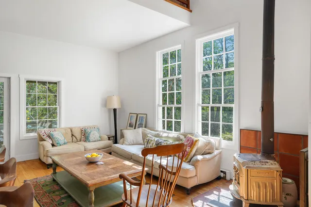 $1,950,000 | 10 Duende Lane, Edgartown, MA 02539