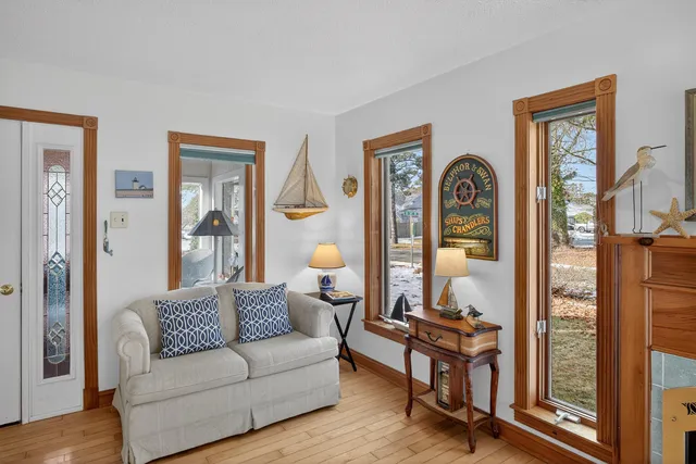 $1,299,000 | 8 Buckley Road, West Dennis, MA 02670