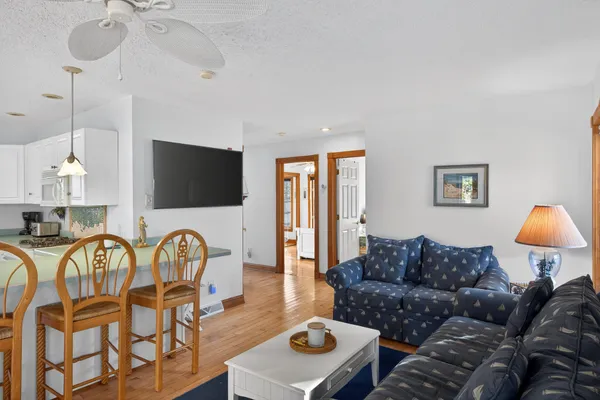 $1,199,000 | 8 Buckley Road, West Dennis, MA 02670