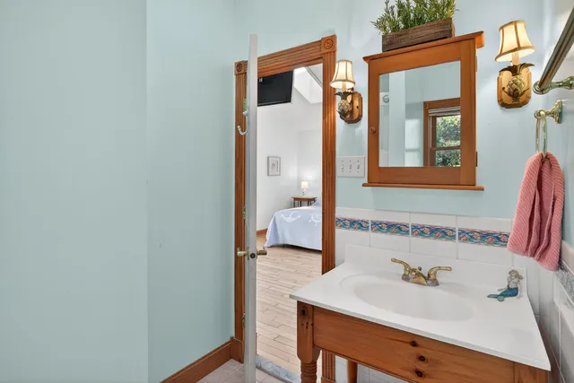 $1,299,000 | 8 Buckley Road, West Dennis, MA 02670