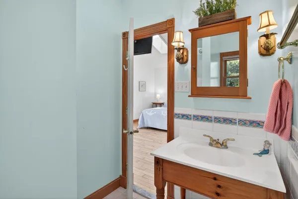 $1,199,000 | 8 Buckley Road, West Dennis, MA 02670