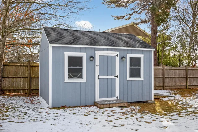 $1,299,000 | 8 Buckley Road, West Dennis, MA 02670