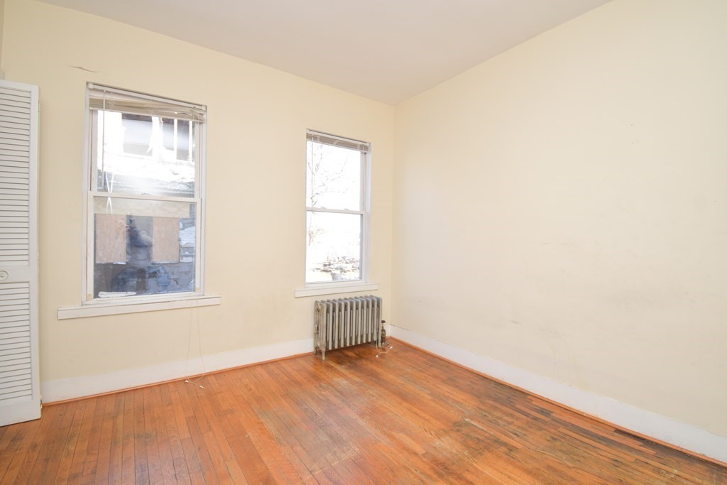 59 Terrence Street Springfield, MA 01109 - Photo 29 of 36 Gallery Image 29