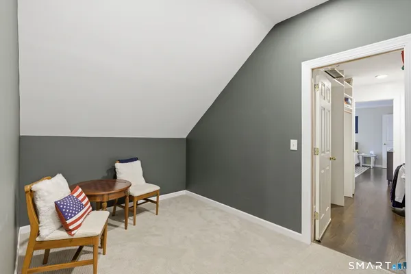 $894,900 | 134 Old Mill Road, Avon, CT 06001