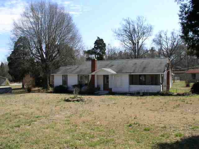 155 Pearson Road Belton, SC 29627 - Photo 1 of 1