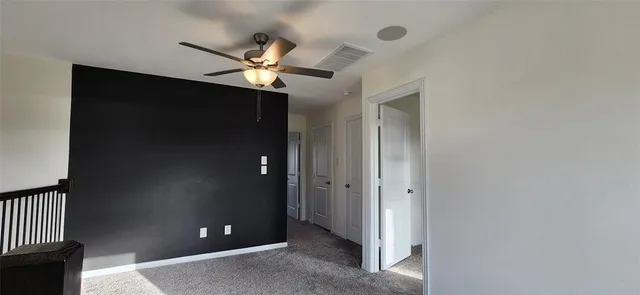 $2,500 | 201 Water Grass Trail, Clute, TX 77531