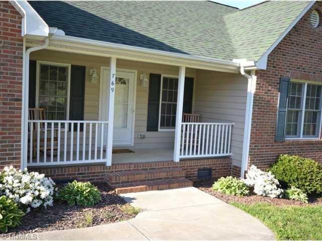 769 Raintree Court Randleman, NC 27317 - Photo 2 of 16 Exterior Front.
