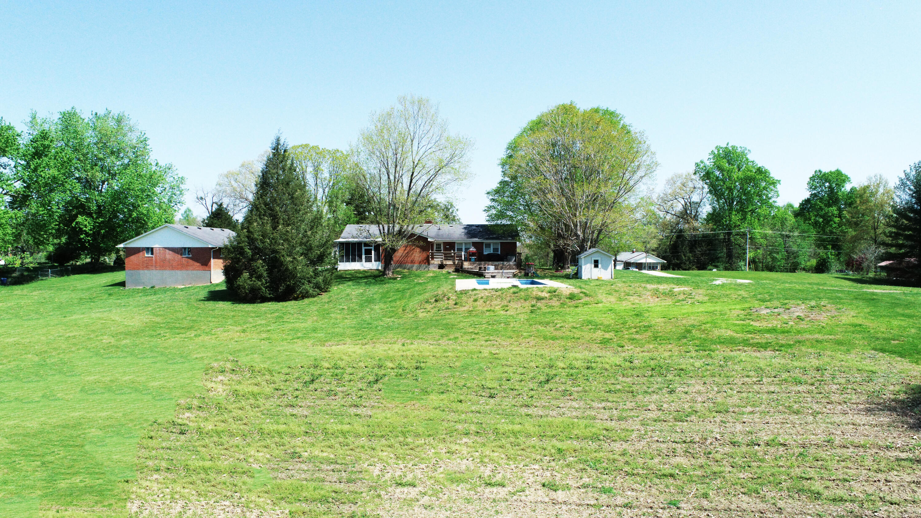 2451 Sand Hill Road Irvine, KY 40336 - Photo 3 of 33 Huge Garden spot!