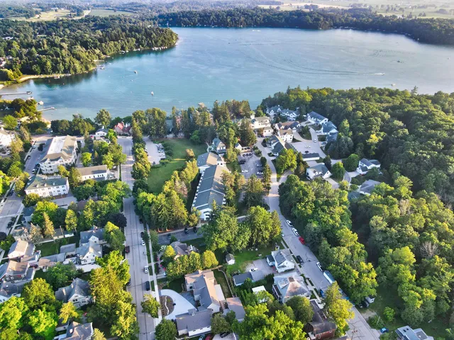 $1,350,000 | 74 South West Street, Unit 84, Elkhart Lake, WI 53020