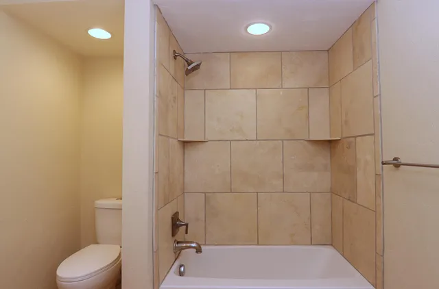 $1,350,000 | 74 South West Street, Unit 84, Elkhart Lake, WI 53020